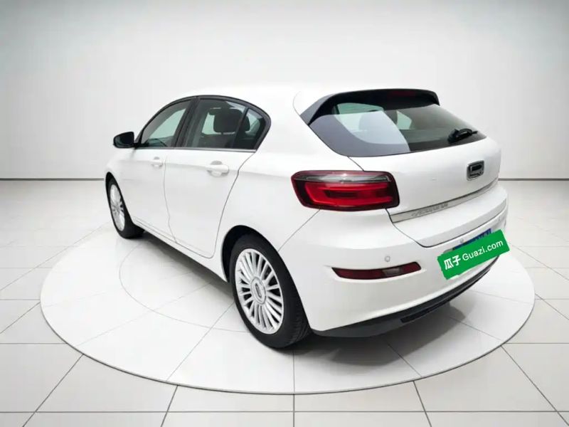 Qoros 3