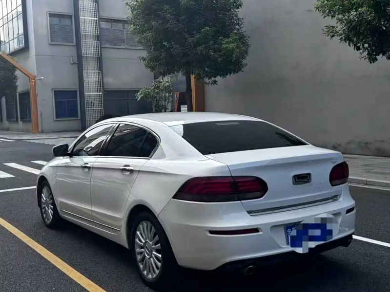 Qoros 3