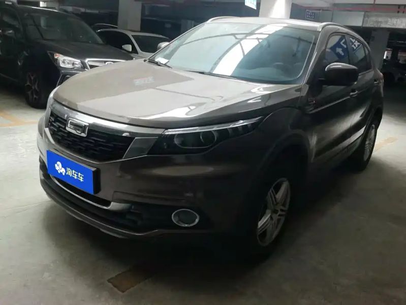 Qoros 5