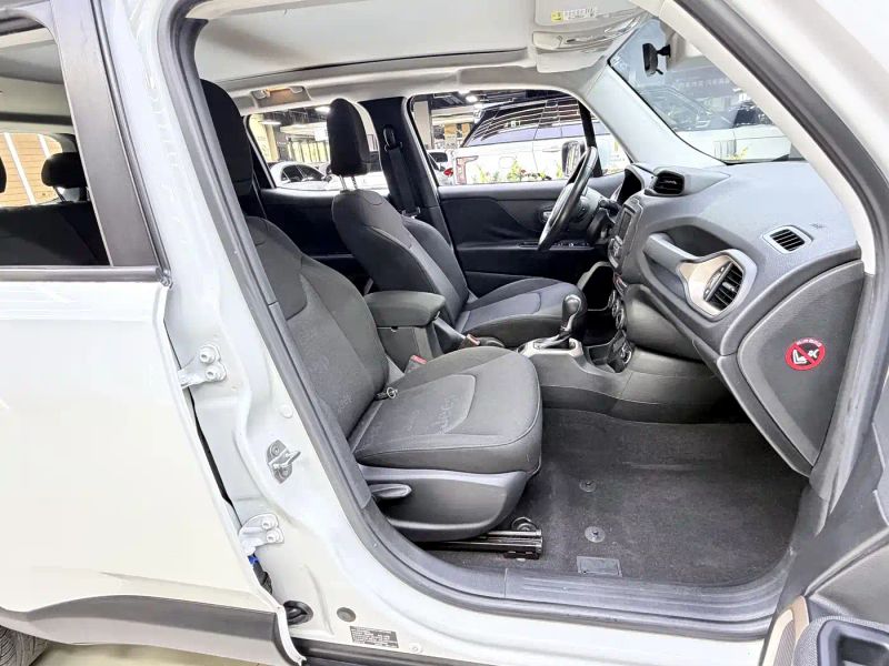 Zhinanzhe Jeep_cherokee