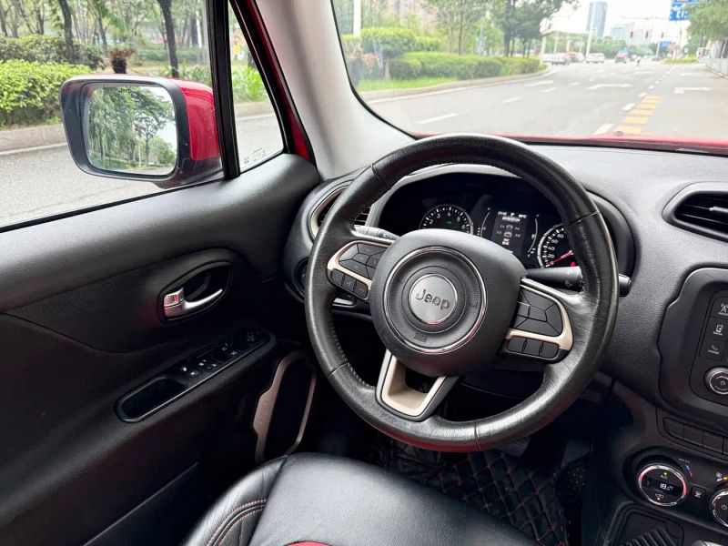 Zhinanzhe Jeep_cherokee