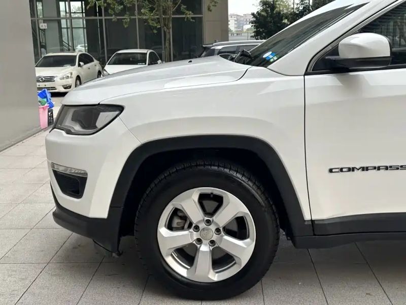 Zhinanzhe Jeep
