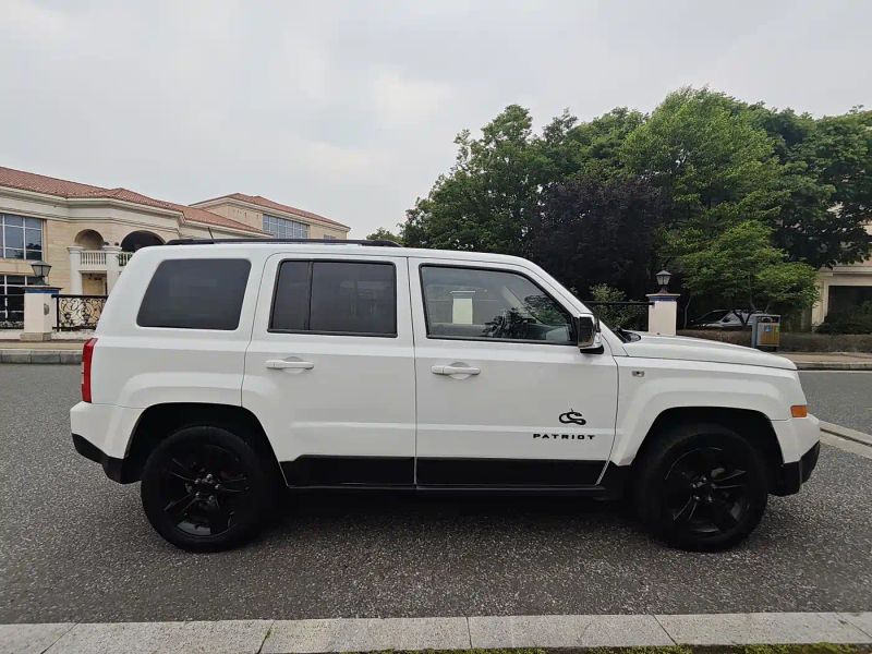 Zhinanzhe Jeep