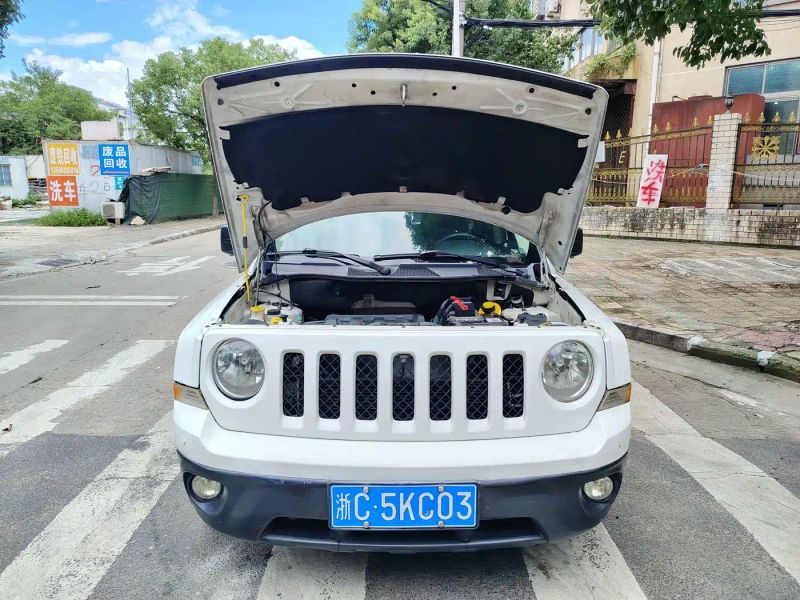 Zhinanzhe Jeep