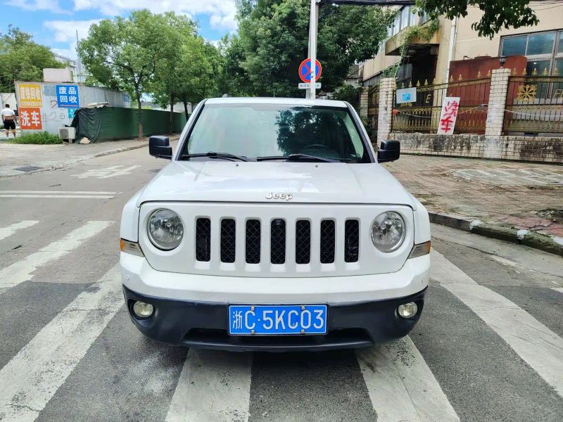 Zhinanzhe Jeep