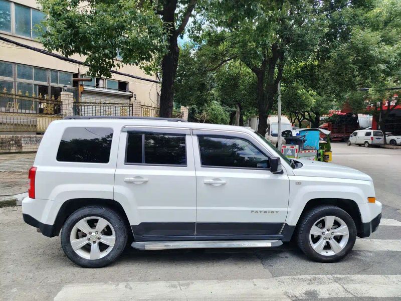 Zhinanzhe Jeep