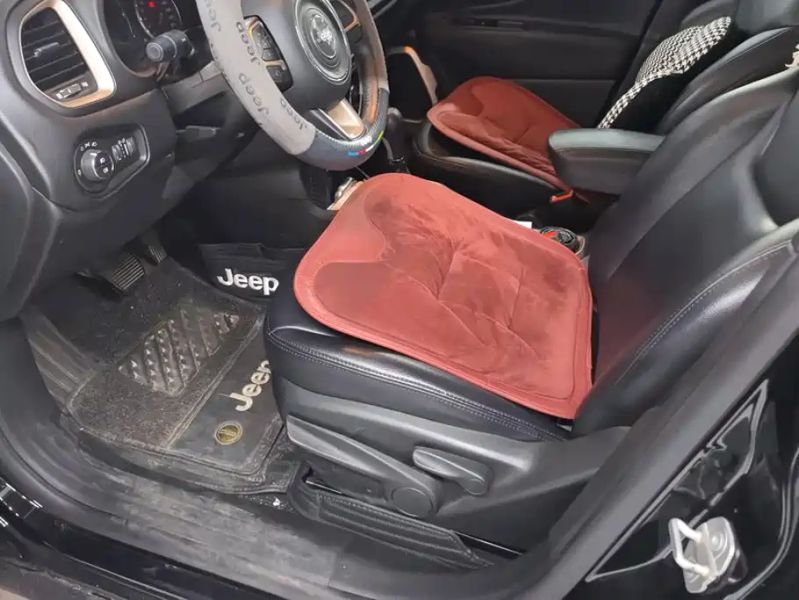 Zhinanzhe Jeep_cherokee