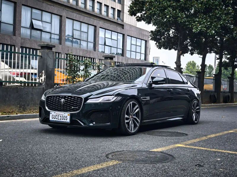 Jaguar xf