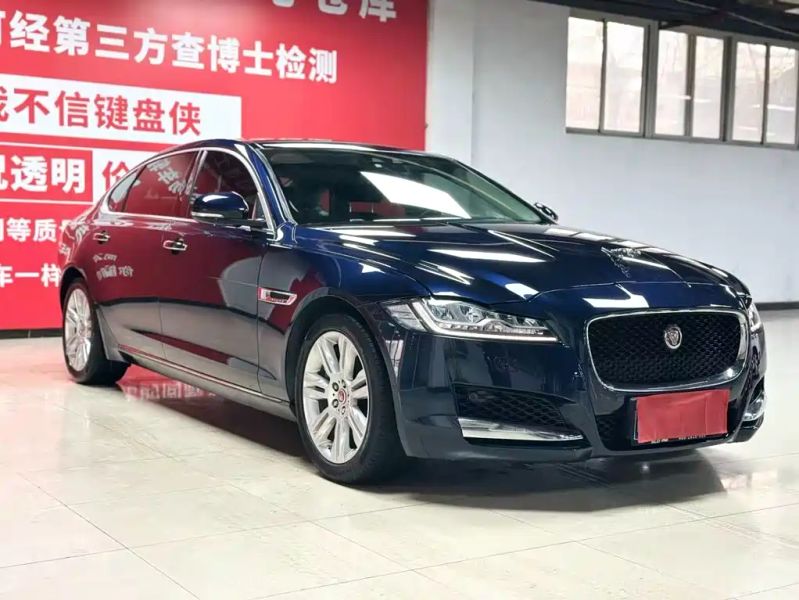 Jaguar xf