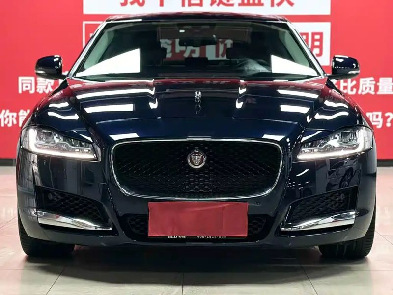 Jaguar xf