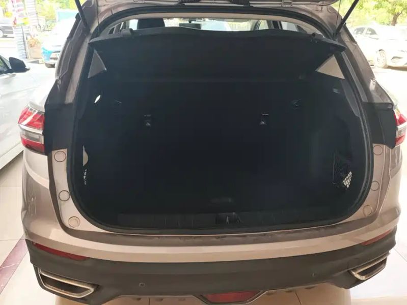 Geely Binyue