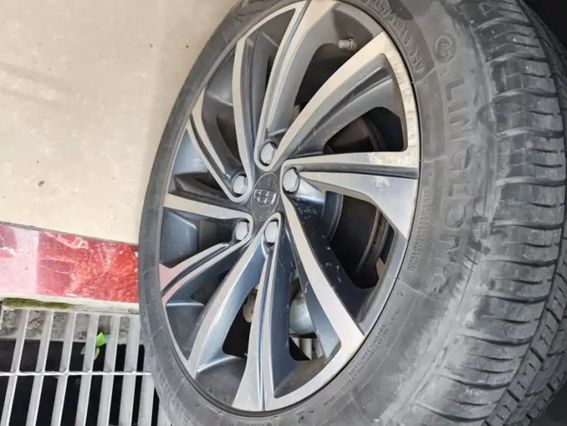 Geely Binyue