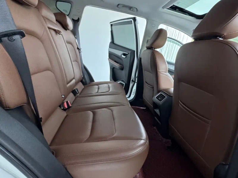 Geely X6
