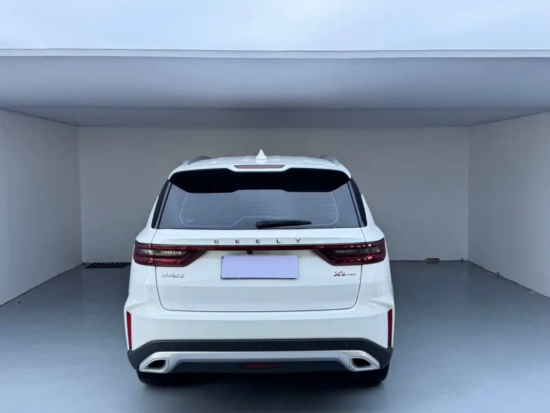 Geely X6