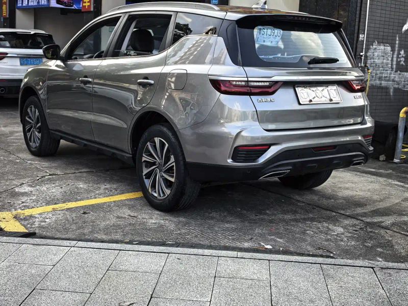 Geely X6