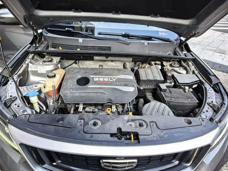 Geely X6