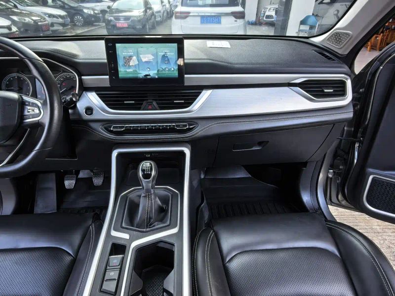 Geely X6