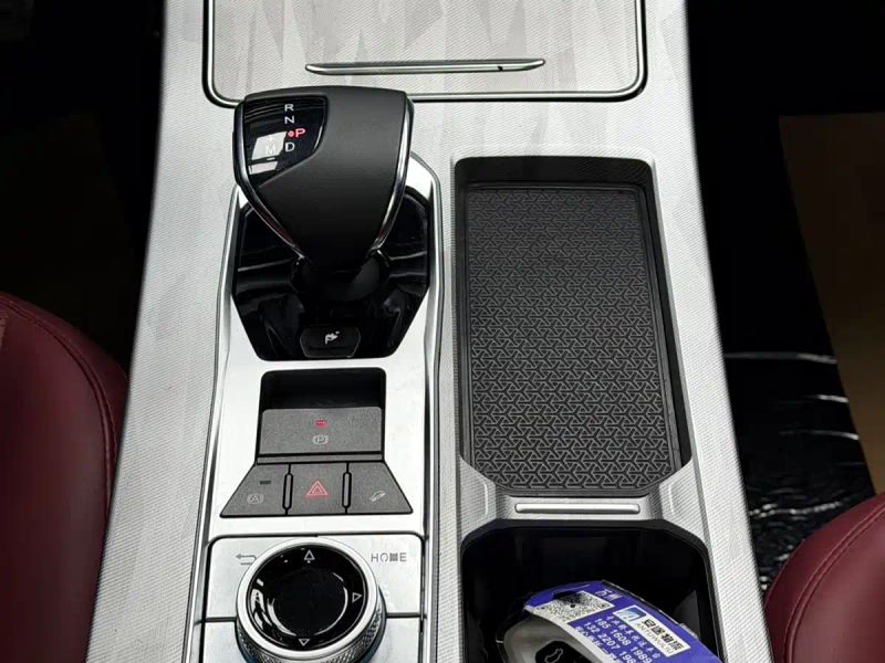 Jetour X70