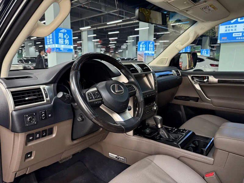 Lexus GX