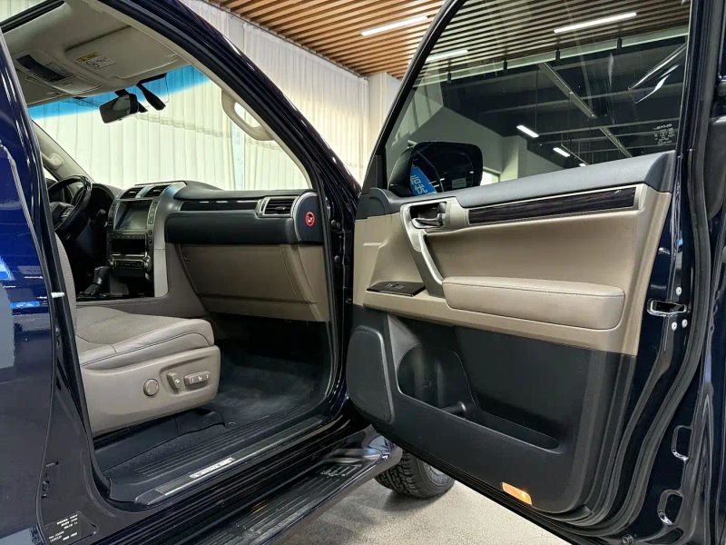 Lexus GX