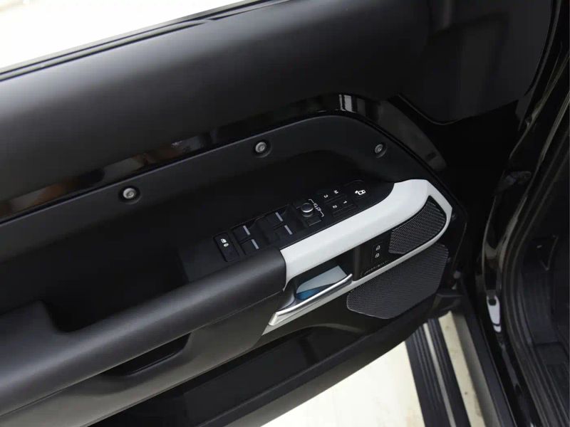 Range_rover Defender