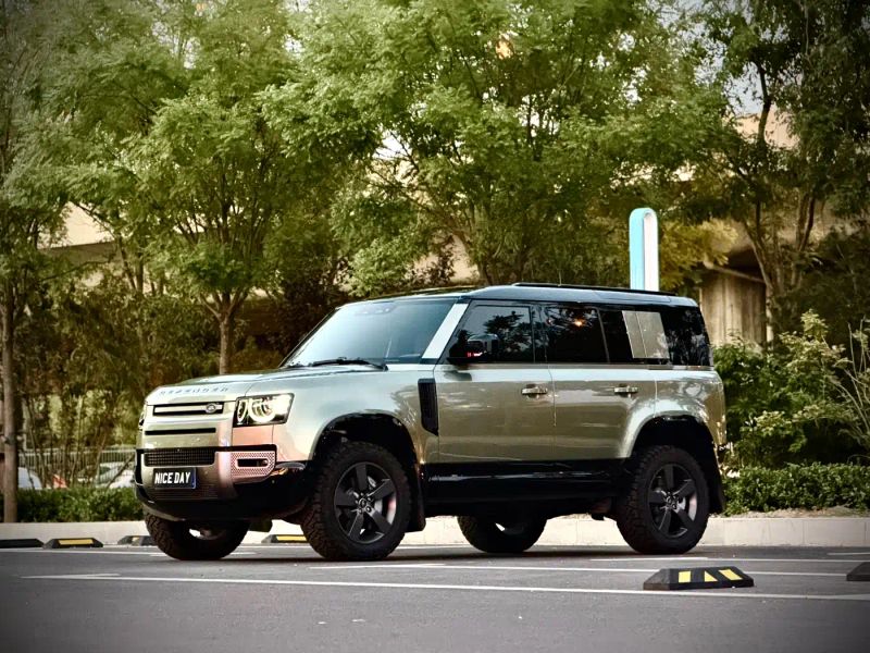 Range_rover Defender