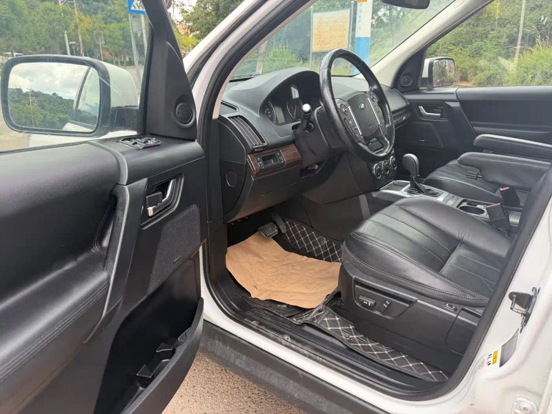 Range_rover Freelander2