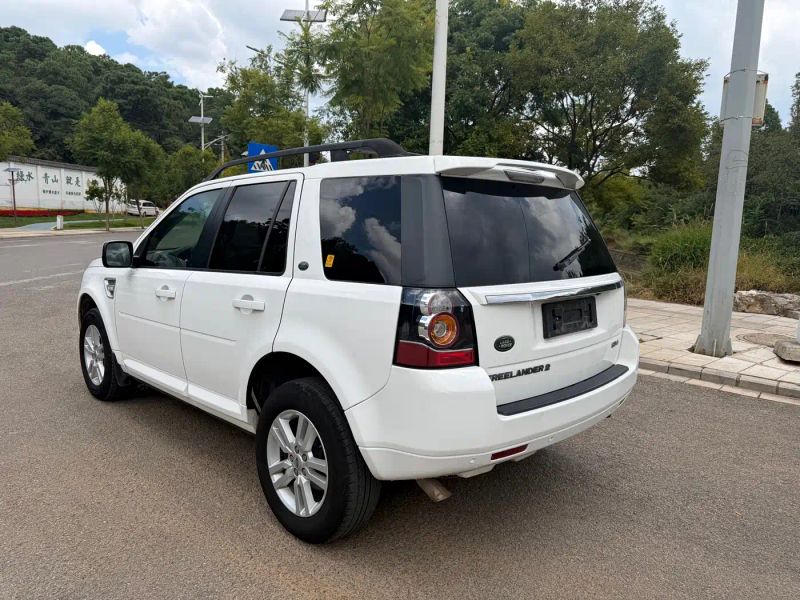 Range_rover Freelander2
