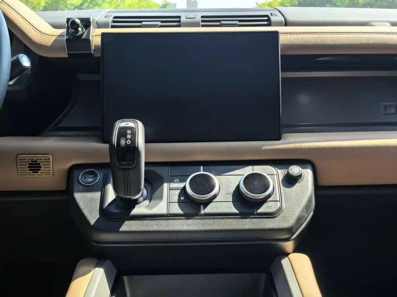 Range_rover Defender
