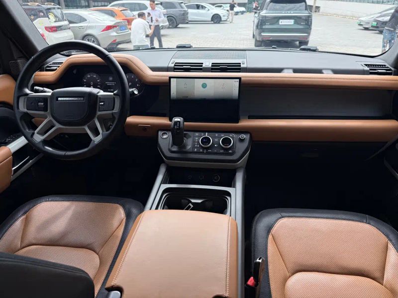 Range_rover Defender