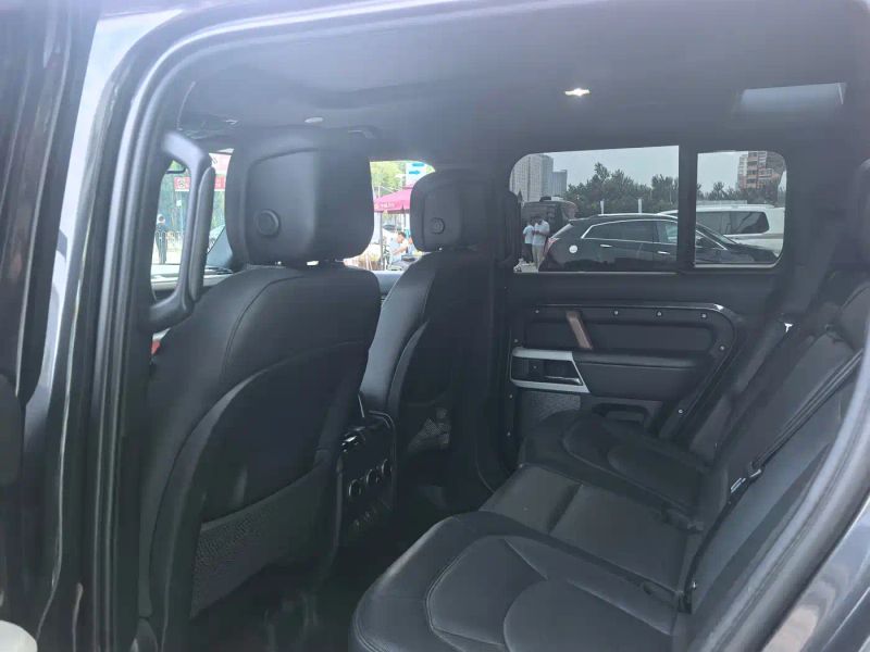 Range_rover Defender