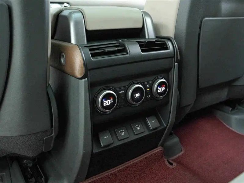 Range_rover Defender