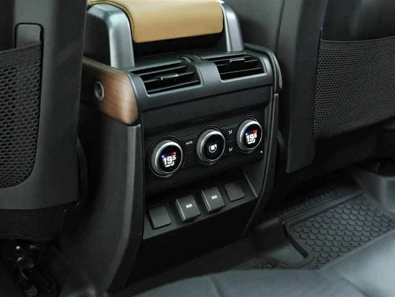 Range_rover Defender