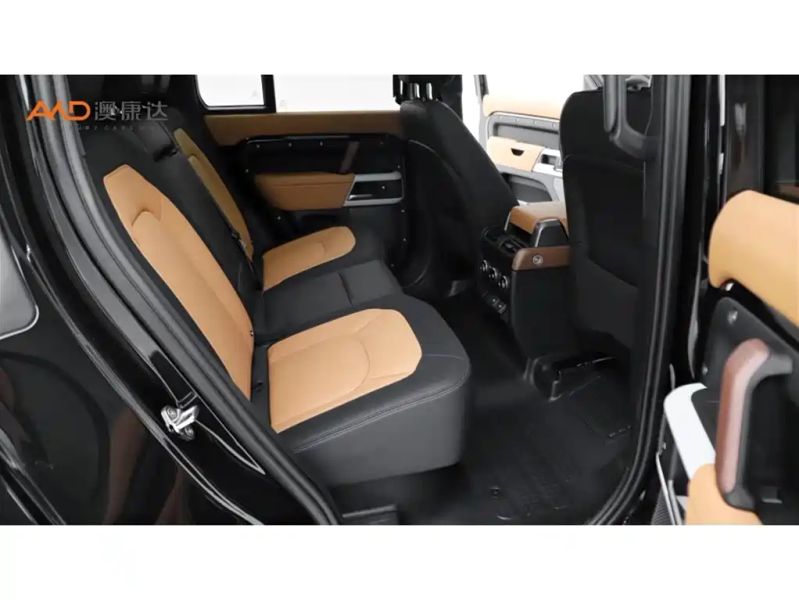 Range_rover Land-rover-defender