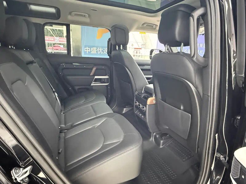 Range_rover Defender