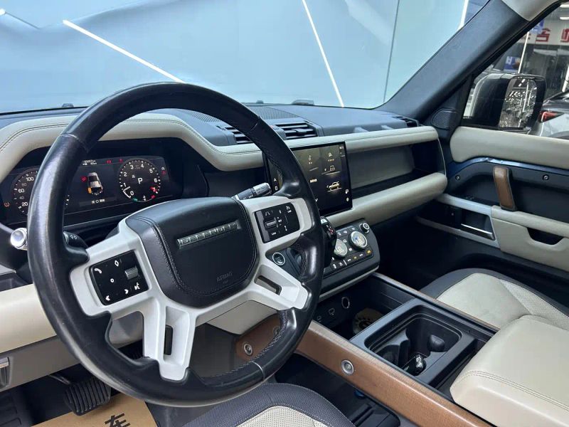 Range_rover Defender