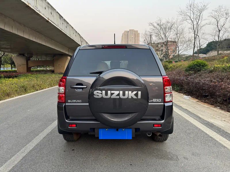Suyite Suv