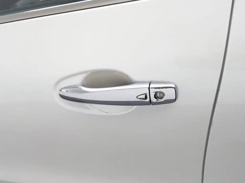 Duster Koleos