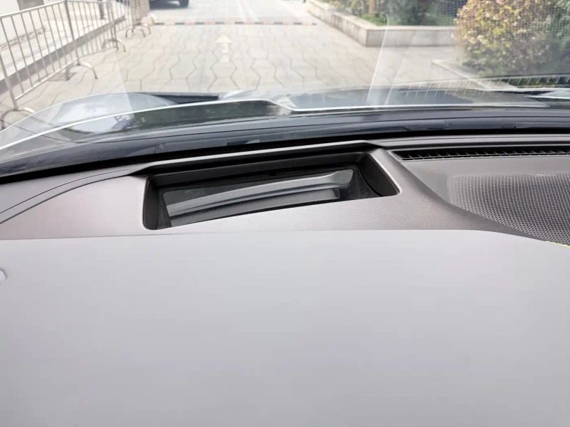 Emeya Suv