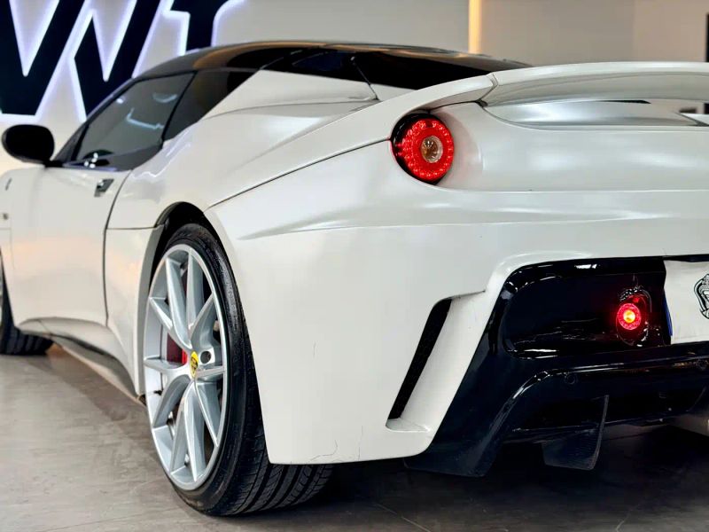 Emeya Evora