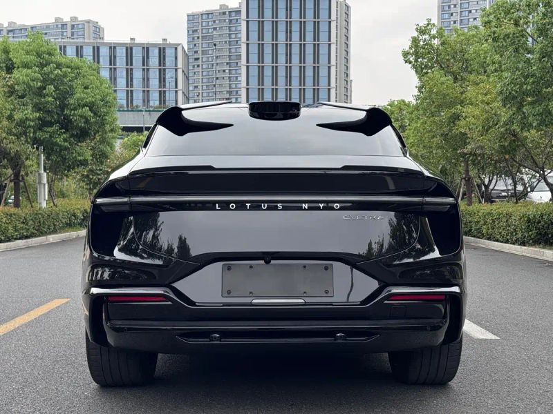 Emeya Suv
