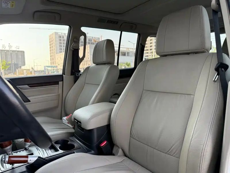 Ouland Pajero