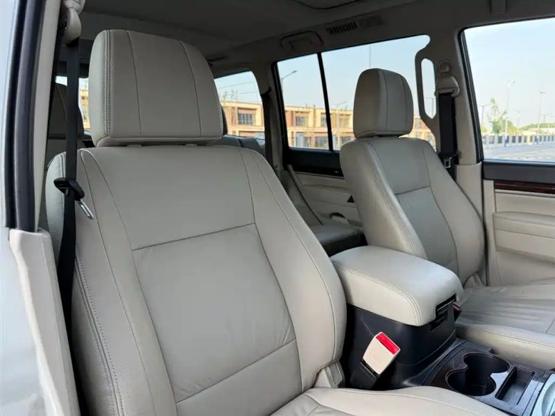 Ouland Pajero