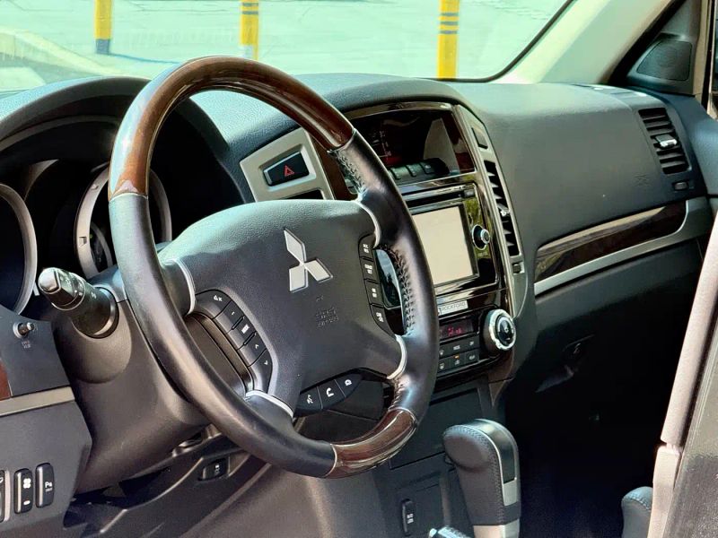Ouland Pajero