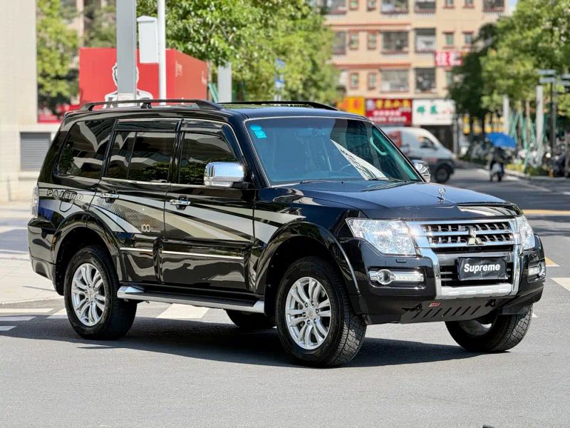 Ouland Pajero