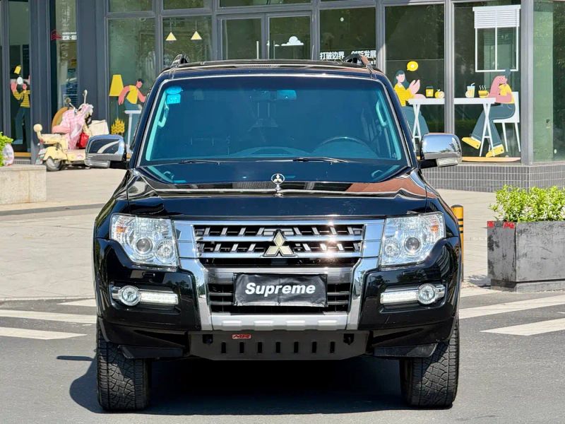 Ouland Pajero