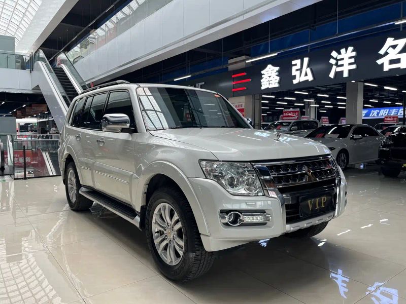 Ouland Pajero