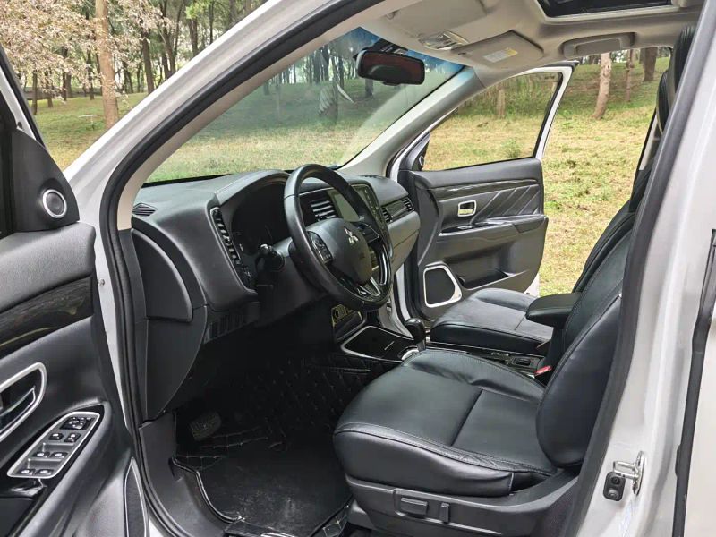 Ouland Outlander