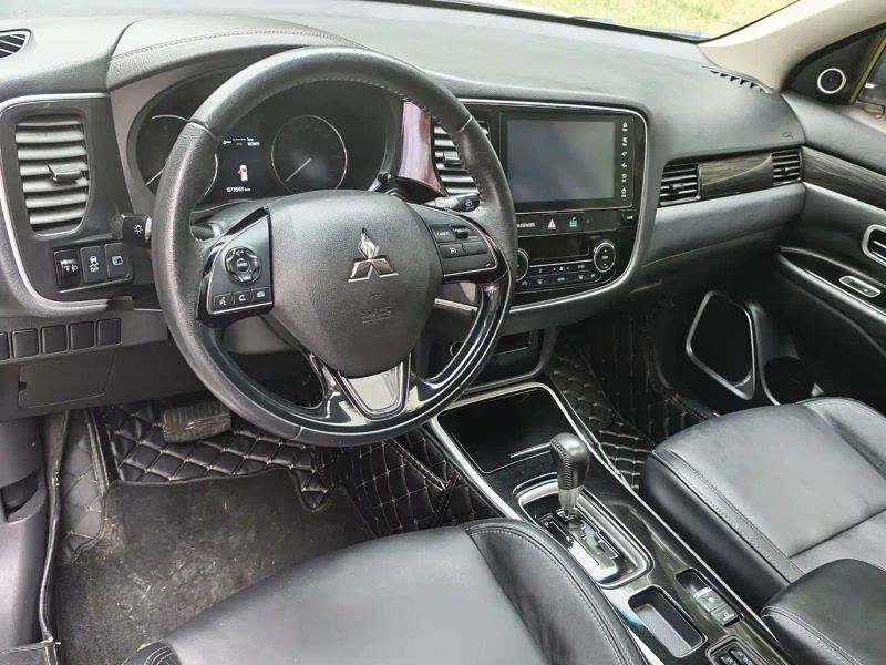 Ouland Outlander