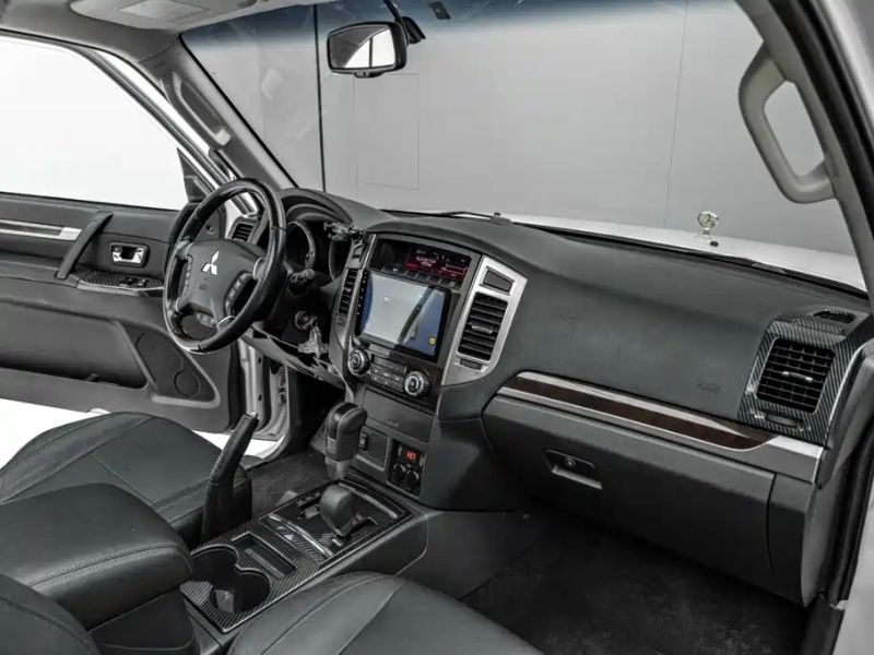 Ouland Pajero